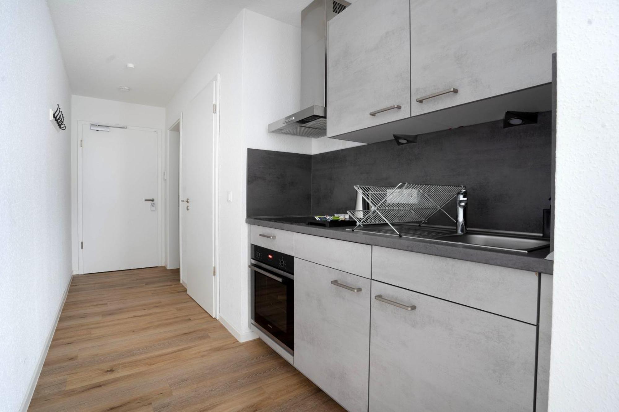 Moderne Apartments Im Herzen Von Osnabrueck I Private Tiefgarage I Home2Share Bagian luar foto
